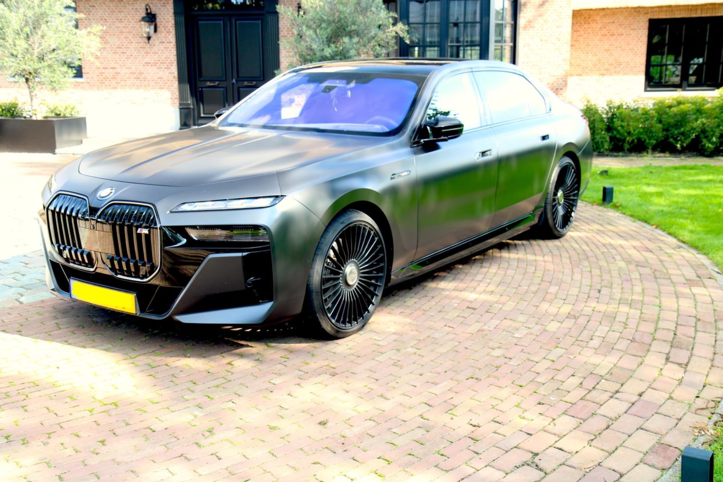 BMW i7 - BMW i7 M70 xDrive | Individual uitvoering | 2023| BTW-auto | Volledige fabrieksgarantie - AutoWereld.nl