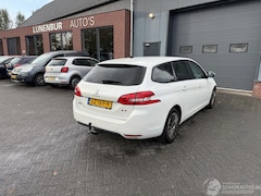 Peugeot 308 - 1.2 PureTech Blue Lease