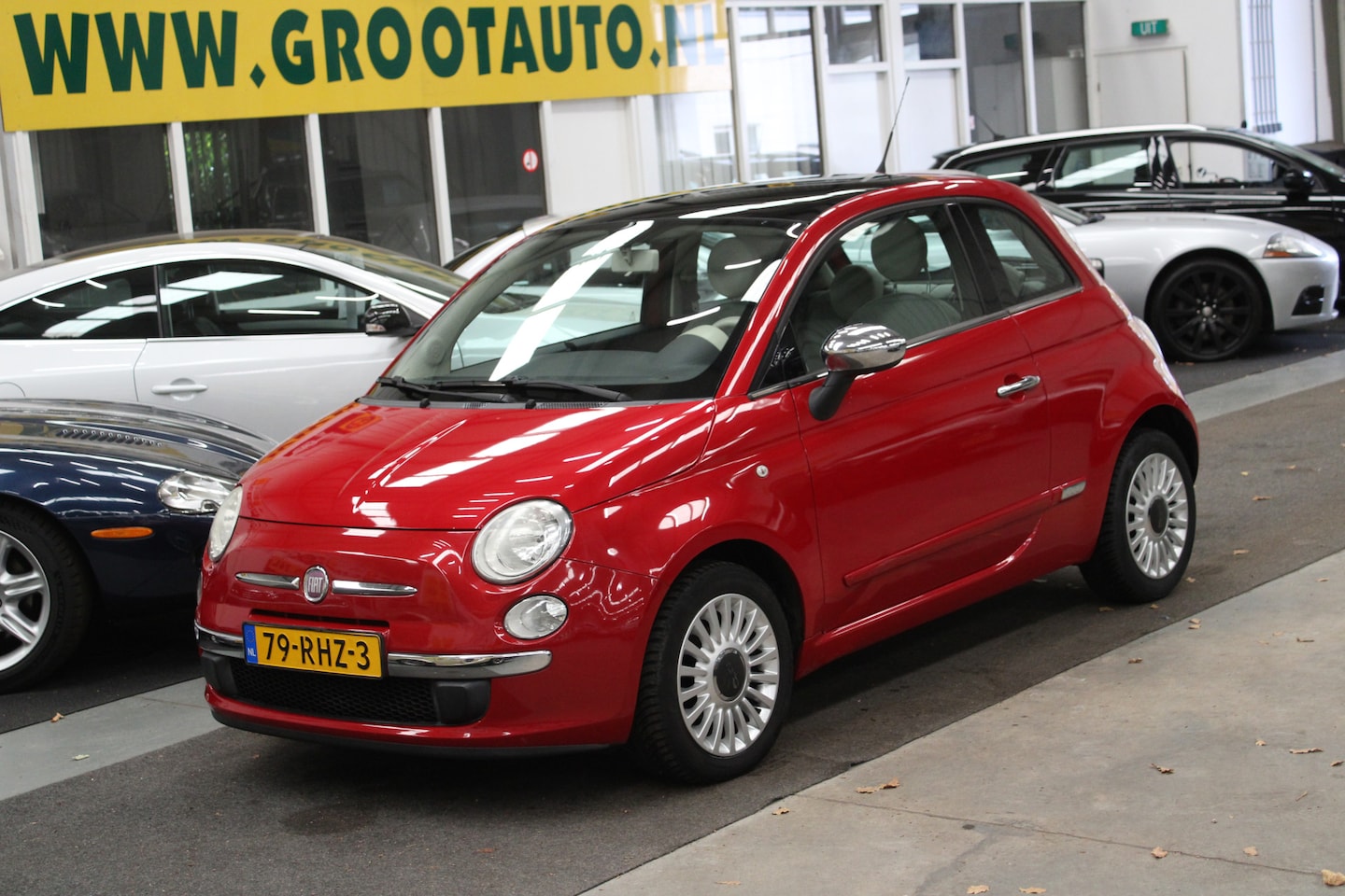 Fiat 500 - 1.2 Lounge Automaat Panoramadak, Airco, Stuurbekrachtiging - AutoWereld.nl