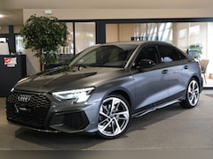 Audi A3 Limousine - 35 TFSI 2x S-line RS-stoel B&O HuD Navi Acc Ambiante