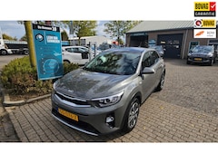 Kia Stonic - 1.0 T-GDi ComfortPlusLine Navigator l Trekhaak l Camera l Parkeer sensoren l Navi l Blueto