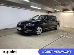 Skoda Octavia Combi - 1.4 TSI iV PHEV Business Edition 204pk | Navigatie | Verwarmbare voorstoelen | Head up dis