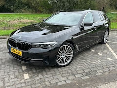 BMW 5-serie Touring - 530i Executive Edition 252PK Aut 2022 Zwart