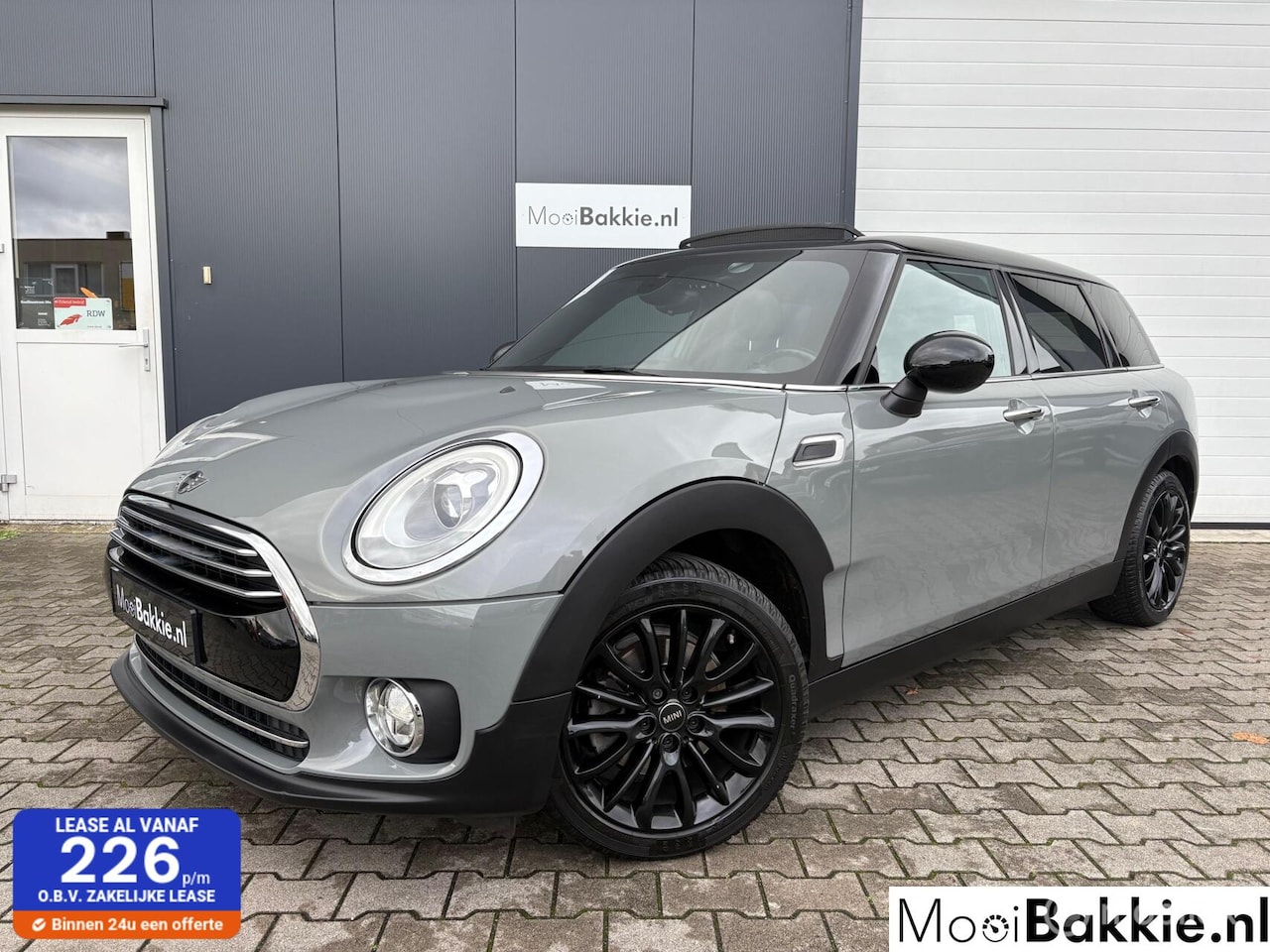 MINI Clubman - 1.5 Business+ Panorama / Navi / LED / Rijklaar - AutoWereld.nl