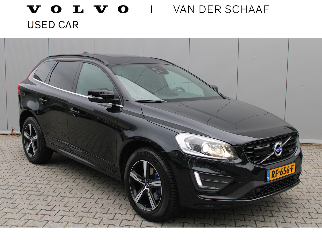 Volvo XC60 - D5 AWD aut R-Design | Trekhaak | Harman Kardon | Panoramadak - AutoWereld.nl