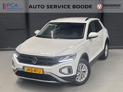 Volkswagen T-Roc - 1.5 TSI Life automaat - stoelverwarming - Virtual Cockpit Pro - adaptive cruise