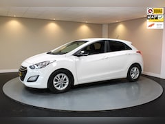 Hyundai i30 - 1.6 GDI Go Plus *Stoelverw.* Leer|Camera|Navi|Cruise