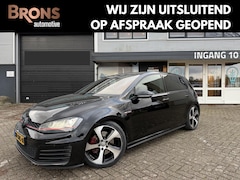Volkswagen Golf - 2.0 TSI GTI