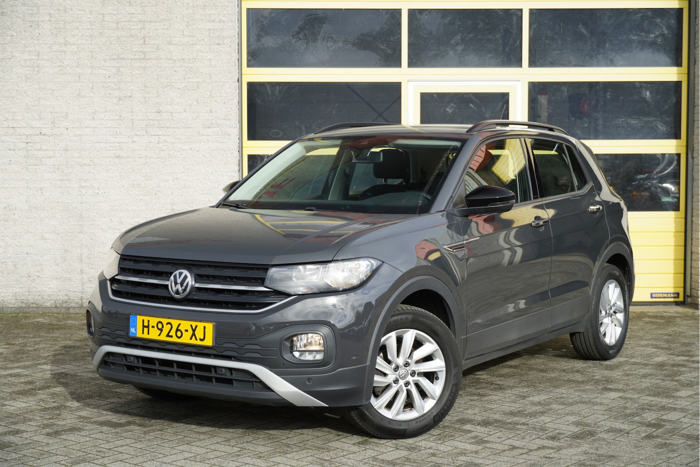 Volkswagen T-Cross - 1.0 TSI Life Business BJ2020 Lmv 16" | Led | Pdc | Navi | App-Connect | Climate control | - AutoWereld.nl
