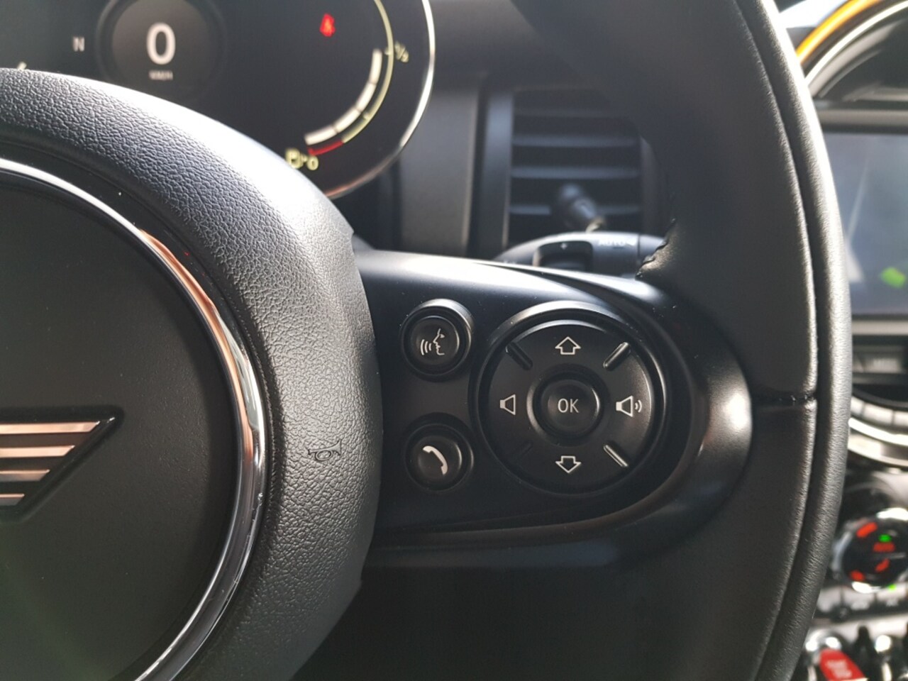 MINI One - 1.5 Chili / 17"JCW velgen