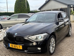 BMW 1-serie - 116i Automaat 5-Deurs 2012 Zwart