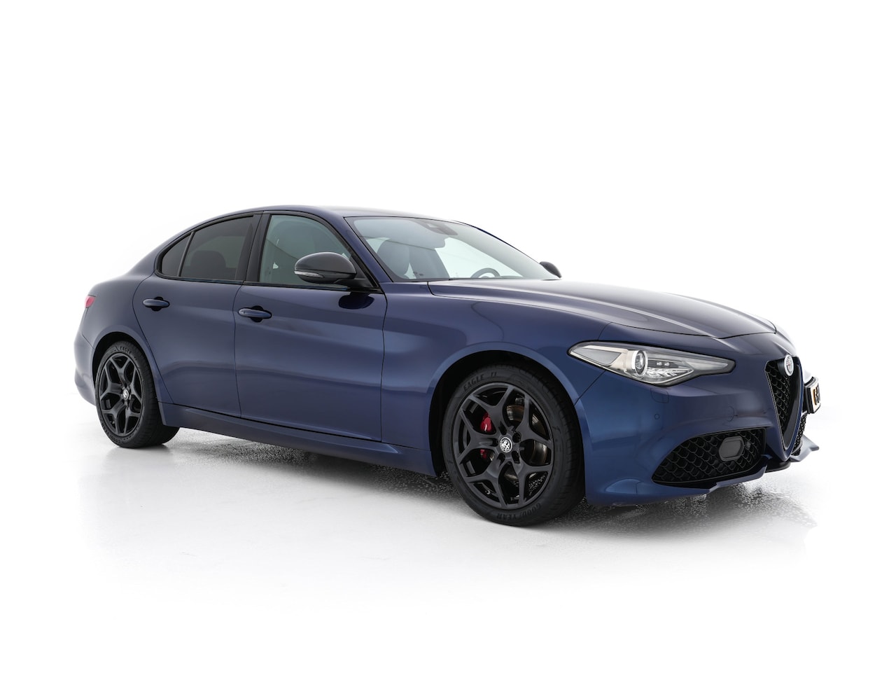 Alfa Romeo Giulia - 2.0T B-Tech (INCL.BTW) Aut. *LUXURY-LEATHER | XENON | ADAPTIVE-CRUISE | MEMORY-PACK | HEAT - AutoWereld.nl