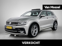 Volkswagen Tiguan - 1.4 TSI Comfortline Business R 125 PK | Navigatie | Panoramadak | Parkeersensoren | Adapti