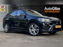 BMW X1 - sDrive20i High Executive l Sfeer verlichting l Navi l Trekhaak l Electrische Klep
