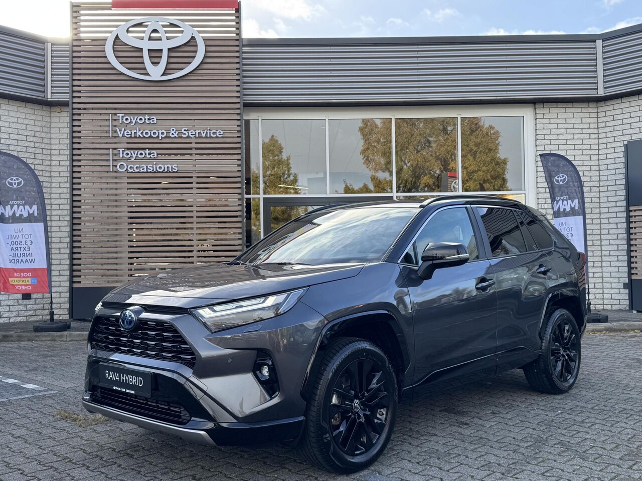 Toyota RAV4 - 2.5 HYBRID BI-TONE JBL-AUDIO PARKCAMERA EL-KLEP APPLE/ANDROID STOEL/STUURVERW. KEYLESS - AutoWereld.nl