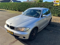BMW 1-serie - 116i Business Line
