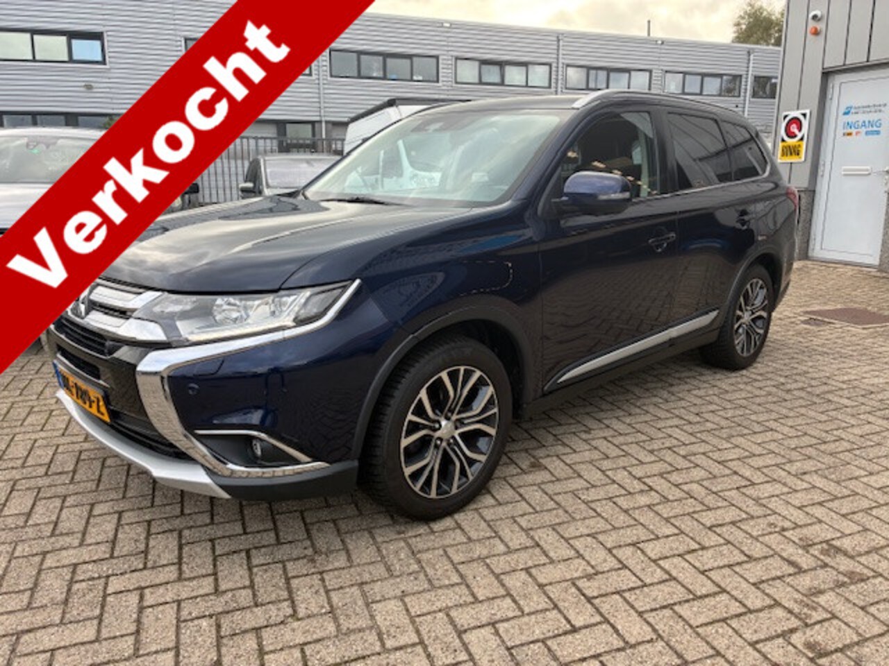 Mitsubishi Outlander - 2.0 Instyle 4WD 2.0 Instyle+ 4WD - AutoWereld.nl