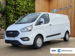 Ford Transit Custom - 300 Trend L2 130pk | Lage kilometerstand | Parkeersensoren voor en achter | DAB