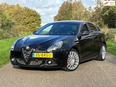 Alfa Romeo Giulietta - 1.7 TBi Quadrifoglio Verde Aut/Bose/18''/Xenon