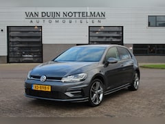 Volkswagen Golf - 1.5 TSI Highline Business R / Carplay / Stoelverwarming