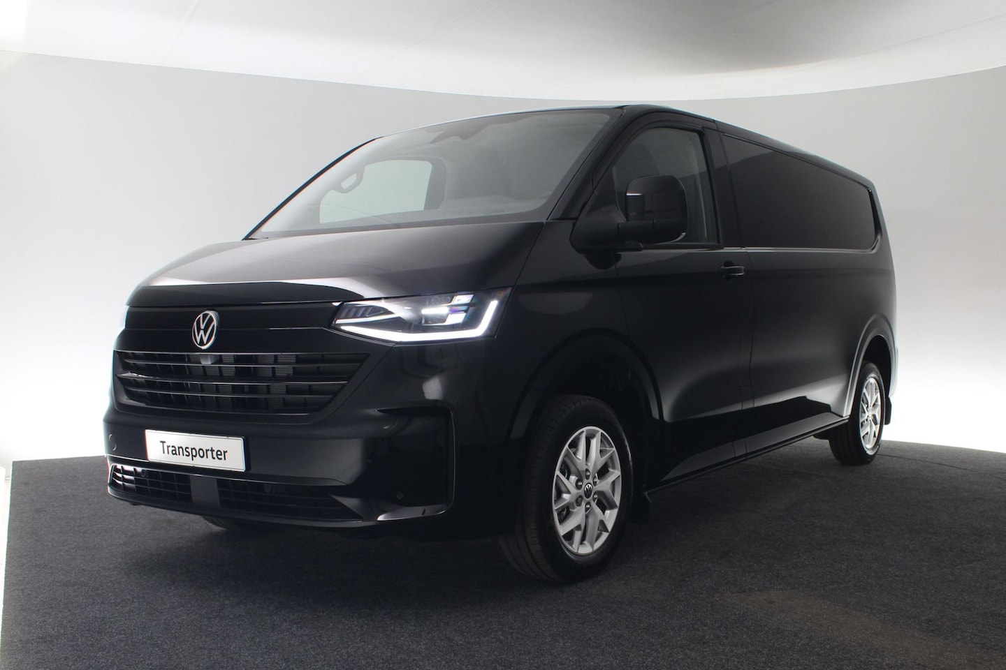 Volkswagen Transporter - Bulli 30 2.0 TDI 125 kW / 170 pk L2H1 - AutoWereld.nl
