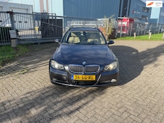BMW 3-serie Touring - 325i Dynamic Executive Automaat