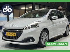 Peugeot 208 - 1.2 82pk 5-DRS PureTech Allure SET WINTERBANDEN GRATIS I NAVI I PDC I TREKHAAK I ORG.NL +