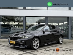 BMW 1-serie - 118i | Panorama | Navi | Live Cockpit | Led |