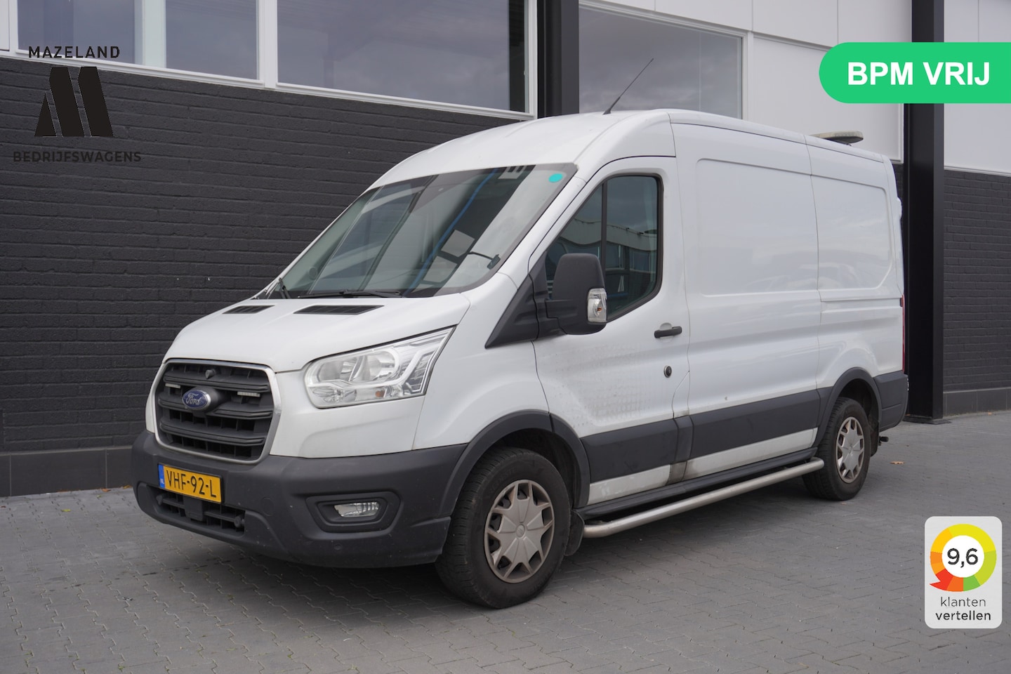 Ford Transit - 2.0 TDCI 130PK L2H2 EURO 6 - Airco - Navi - Cruise - €14.900,- Excl. - AutoWereld.nl