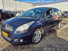 Peugeot 5008 - 1.6 HDI 2010 7-Persoons