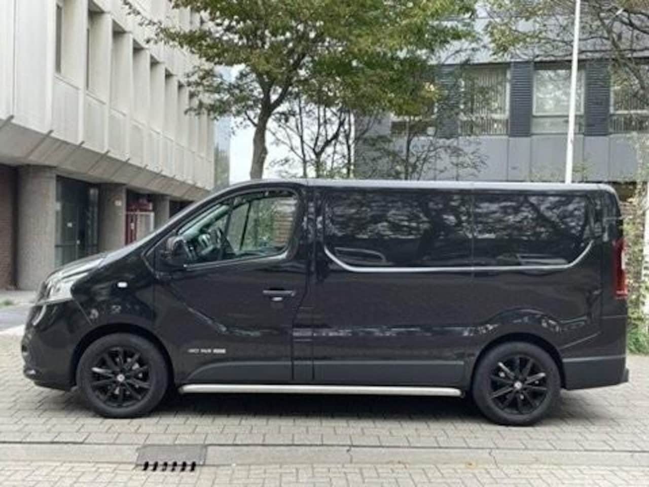 Renault Trafic - 1.6 dCi T27 L1H1 Comfort Energy 1.6 dCi T27 L1H1 Comfort Energy - AutoWereld.nl