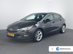 Opel Astra - 1.4 Business+ | Achteruitrijcamera | Stuurwiel verwarmd | Trekhaak (afneembaar)