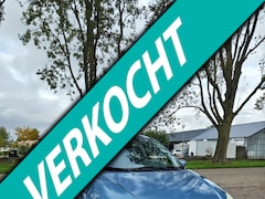 Ford Focus - 1.6-16V Trend AUTOMAAT - LAGE KILOMETERS