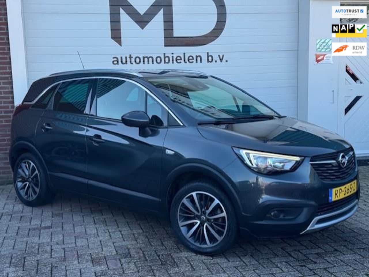 Opel Crossland X - 1.2 Turbo Innovation -Automaat -Nieuwe Riem - AutoWereld.nl