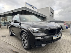 BMW X5 - xDrive45e M Sport Pano-Dak | Adapt. Cruise | DAB | Leer