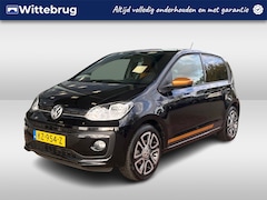 Volkswagen Up! - 1.0 BMT high up / Stoelverwarming / 15 Inch / Alcantara / Cruise control / Camera / Parkee