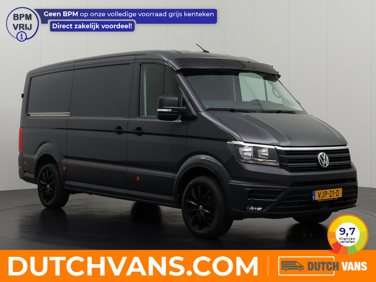 Volkswagen Crafter - 2.0TDI 140PK L3H2 Highline | Navigatie | Camera | Airco | Cruise | Betimmering - AutoWereld.nl
