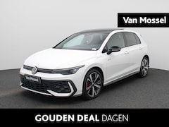 Volkswagen Golf - 1.5 eHybrid GTE 272 PK | Automaat | Plug-In | Panoramaschuif-Kanteldak | Digitale Cockpit