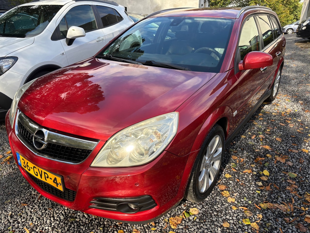 Opel Vectra Wagon - 2.2-16V Executive AUTOMAAT - AutoWereld.nl