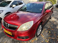 Opel Vectra Wagon - 2.2-16V Executive AUTOMAAT