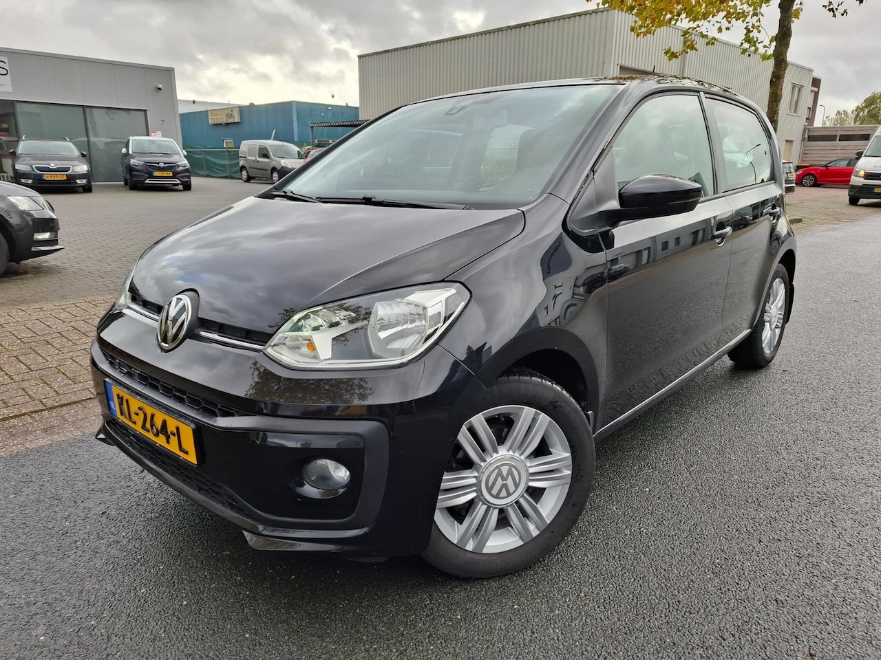 Volkswagen Up! - 1.0 BMT high up! CLIMA/CRUISE/PDC/5 DEURS! - AutoWereld.nl