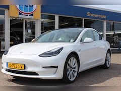 Tesla Model 3 - Standard RWD Plus 60 kWh | 19'' wheels | Metallic lak | Orig. NL | Trekhaak afneembaar |