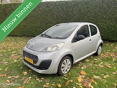 Peugeot 107 - 1.0 Access 2012 Nette auto