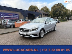Mercedes-Benz A-klasse - 180 NAVI 2X SLEUTEL + BOEKJES