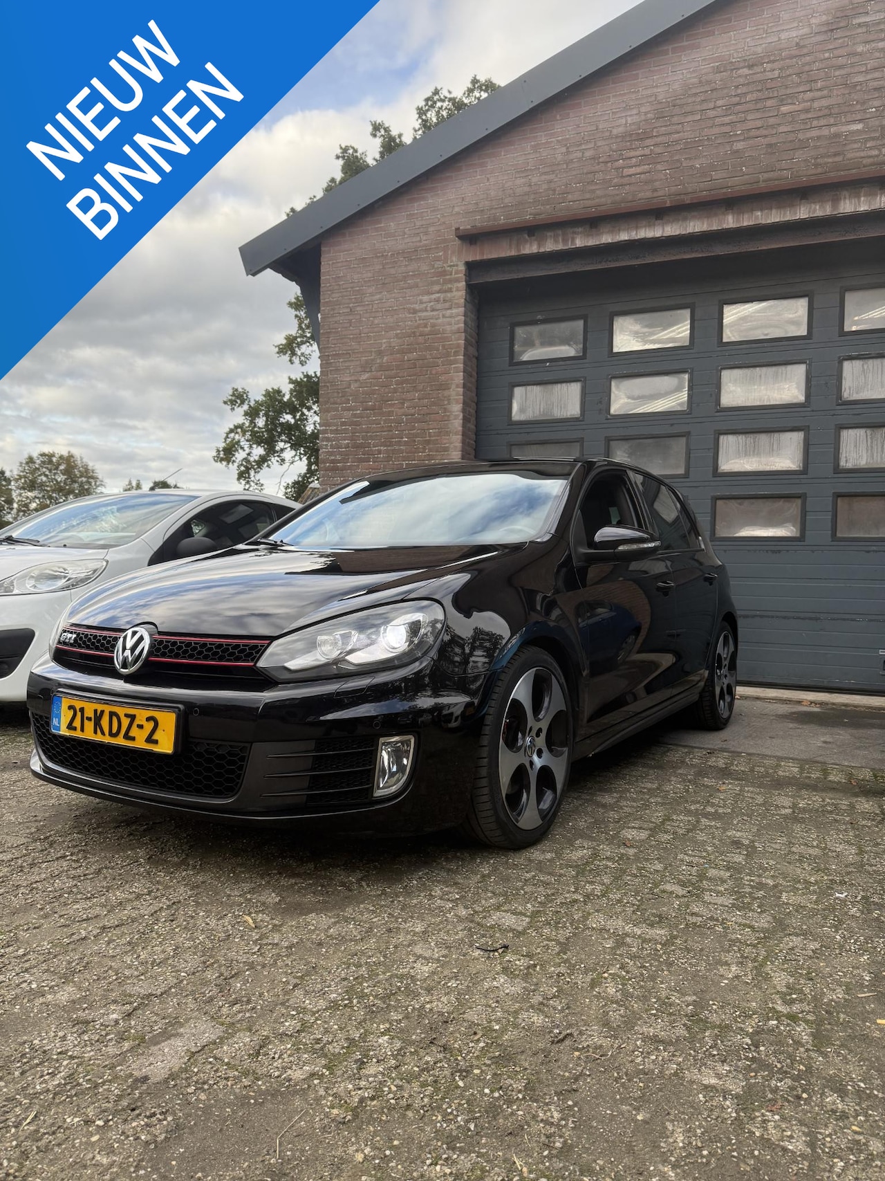 Volkswagen Golf - 2.0 GTI DSG/climate/5DRS/Leer - AutoWereld.nl
