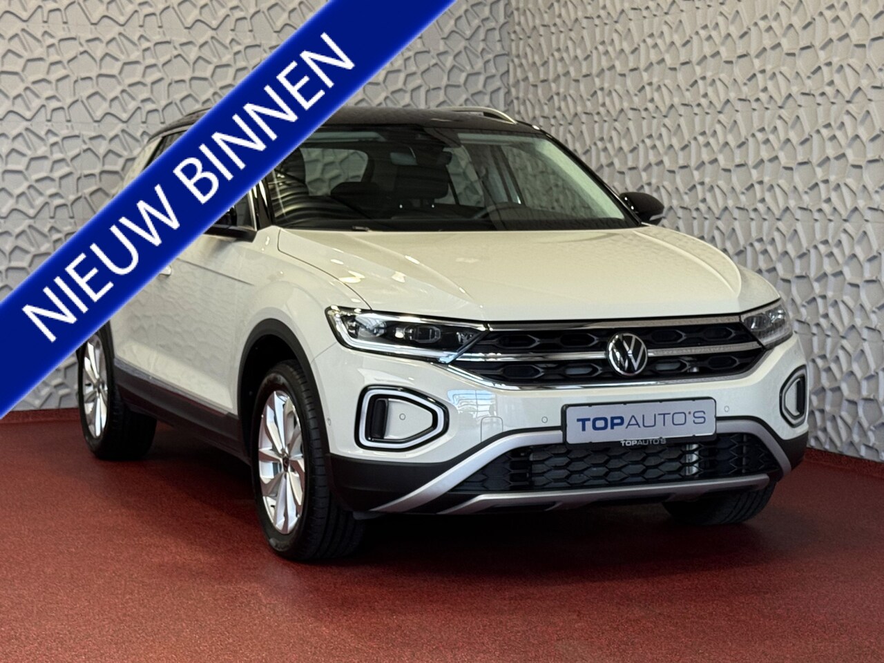 Volkswagen T-Roc - 1.5 TSI 150PK STYLE PLUSBI-TONE ZWART DAK/SPIEGELS ALCANTARA IQ. ELEK.KLEP ADAP.CRUISE VIR - AutoWereld.nl