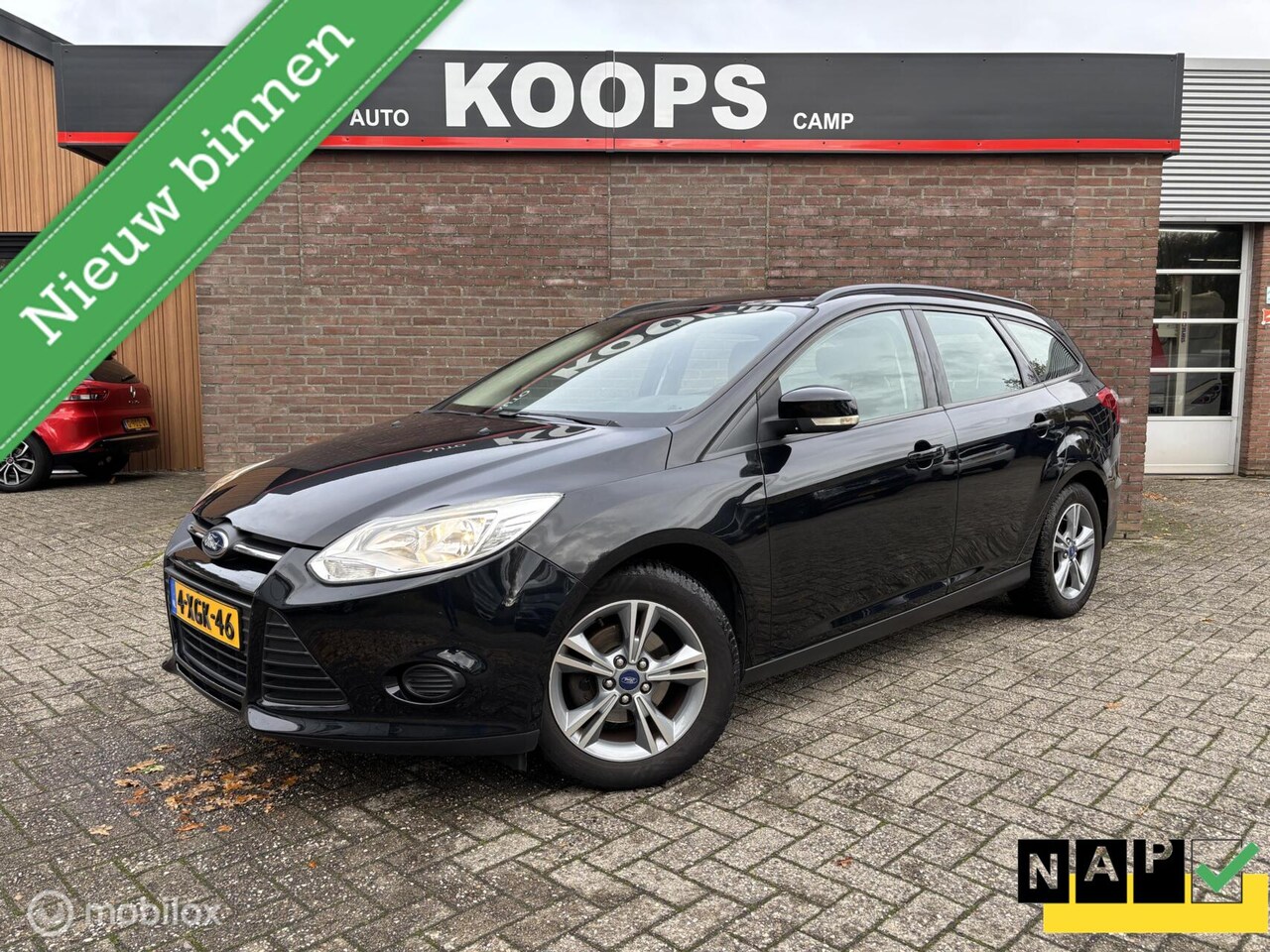 Ford Focus Wagon - 1.0 101 Pk EcoBoost Edition | Airco | Navi | Trekhaak 1000 Kg | Verwarmbare voorruit | Blu - AutoWereld.nl