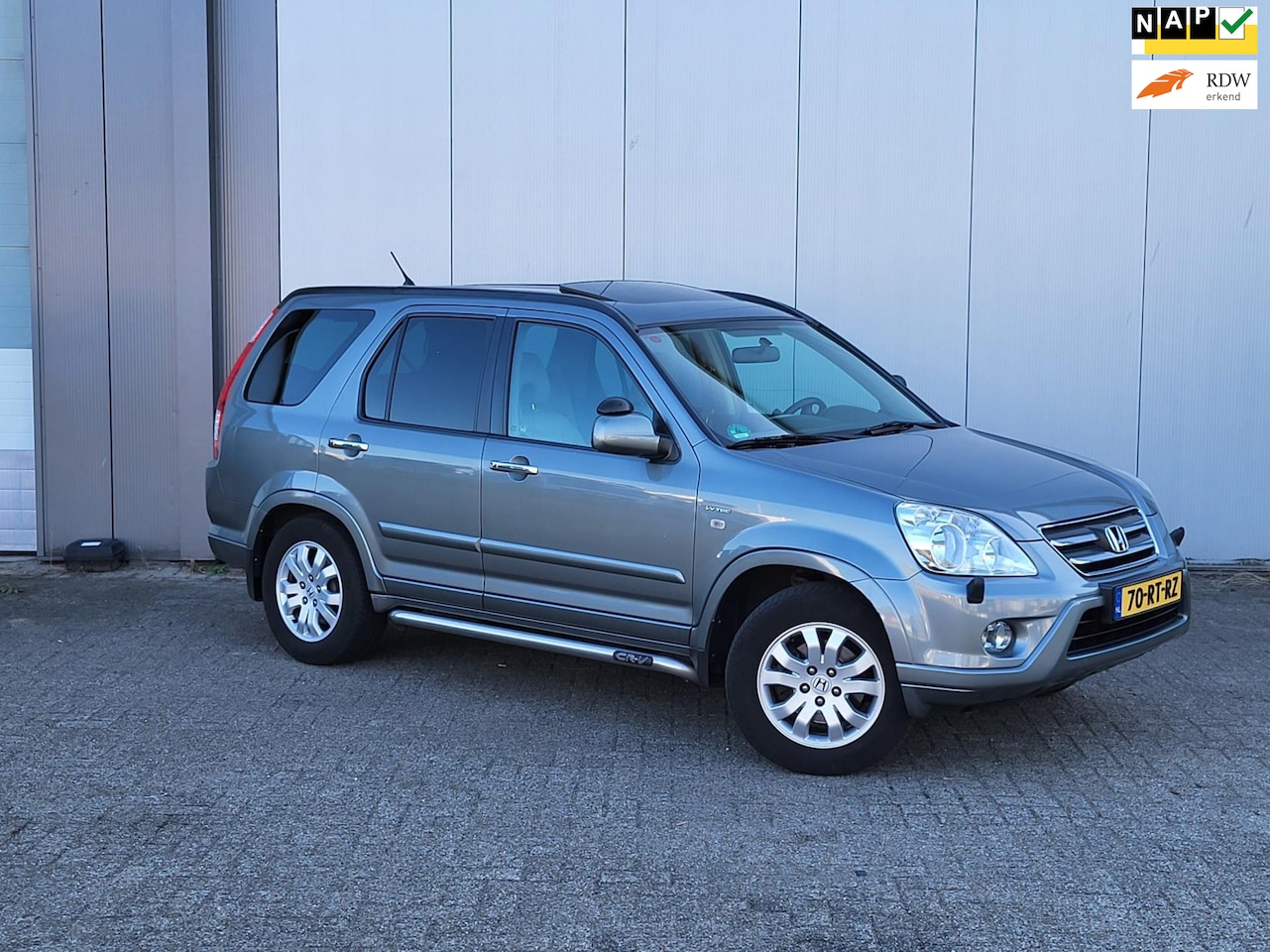 Honda CR-V - 2.0i Executive / Automaat / Leer / Airco / Stoelverwarming / Trekhaak - AutoWereld.nl