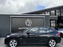 BMW X1 - sDrive20i Business *AC*Navi