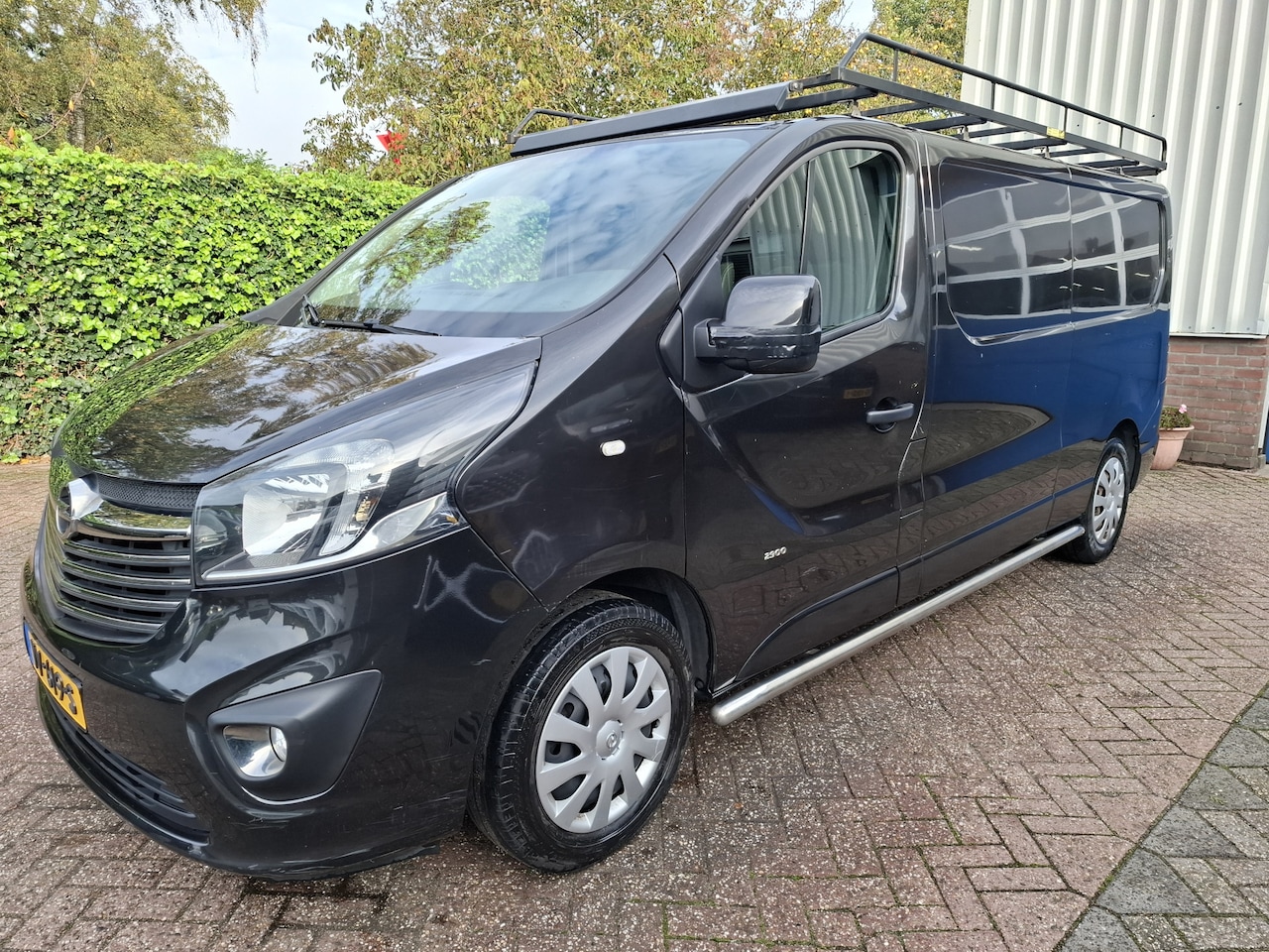 Opel Vivaro - 1.6 CDTI L2H1 Sport EcoFlex AIRCO/CRUISE/NAVI/PDC.A/3-ZITS 120PK - AutoWereld.nl